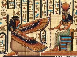 (7) 100 – Plutarco escribe una voluminosa obra “de iside et osiri de” sobre los dioses egipcios, Isis y Osiris, estos textos nos revelan parte de la historia de Egipto, por intermedio de sus leyendas.